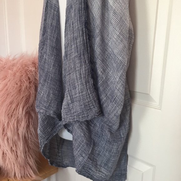 Universal Thread Coverup - Picture 3 of 7